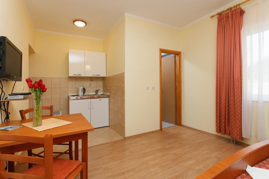 Apartments Vukusic Žaborić Habitación foto